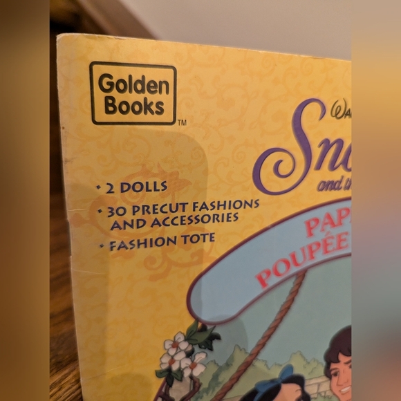 Vintage Disney Snow White Canadian Release Deluxe Paper Dolls Uncut - Picture 2 of 11